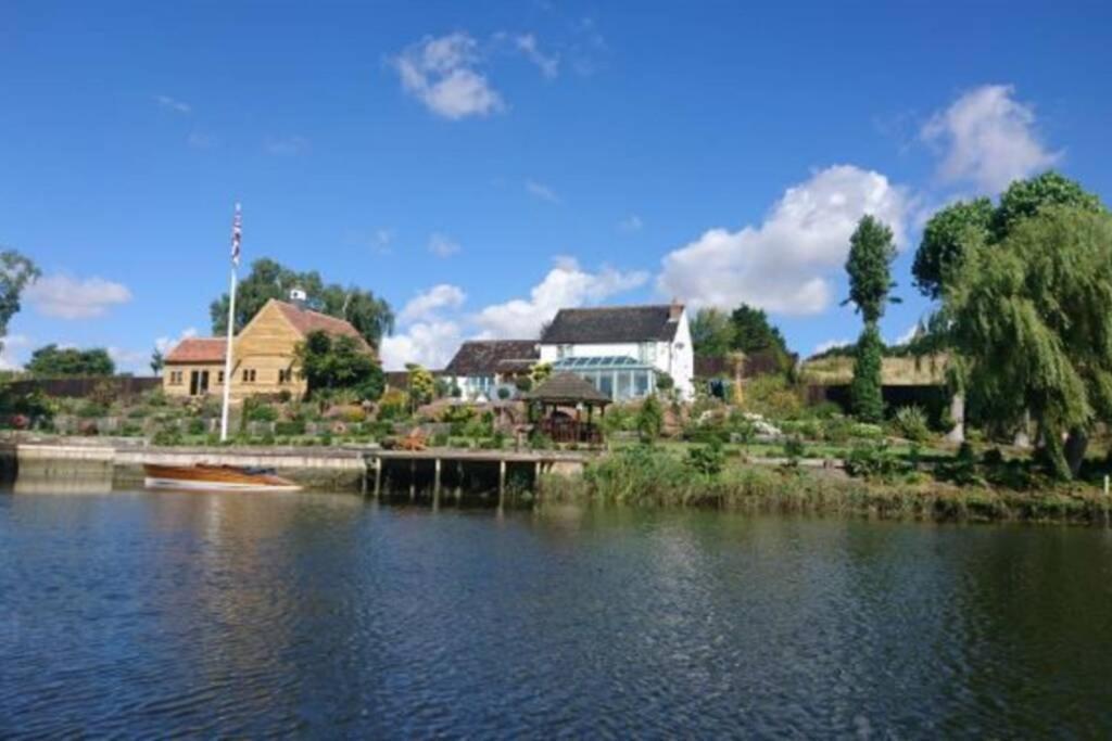 Lowlands Cottage Beccles Exterior foto