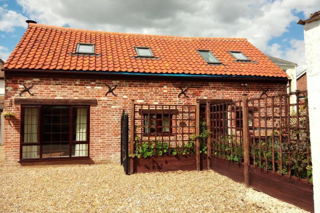 Lowlands Cottage Beccles Exterior foto